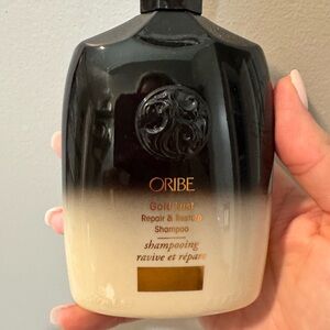 Oribe Gold Lust Repair & Restore Shampoo